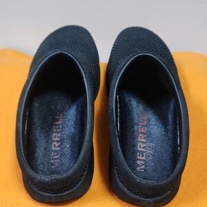 Merrell Women's Black Mesh Loafers